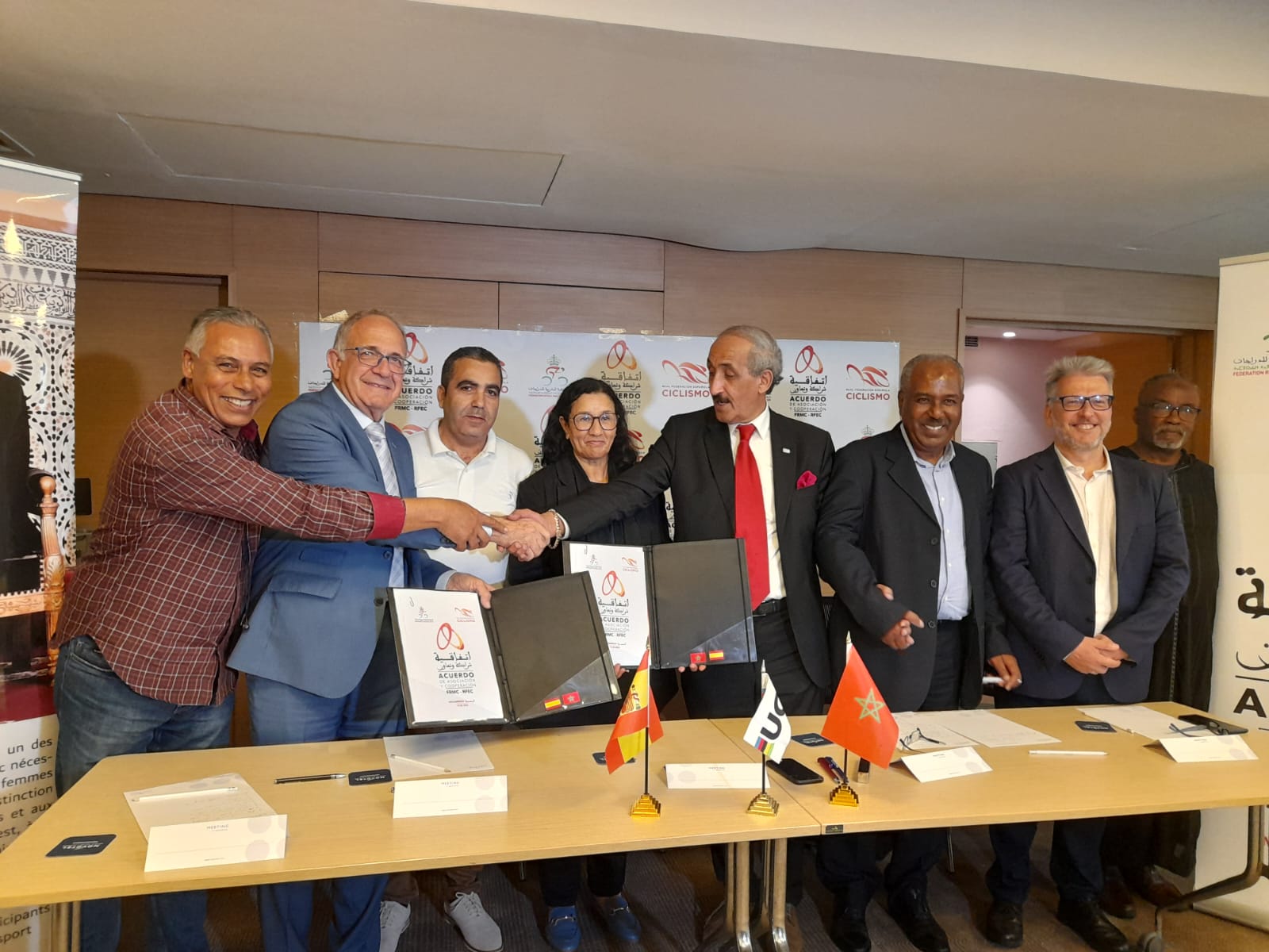 اتفاقية شراكة وتعاون بين الجامعتين الملكيتين المغربية والإسبانية للدراجات* اتفاقية شراكة وتعاون بين الجامعتين الملكيتين المغربية والإسبانية للدراجات*