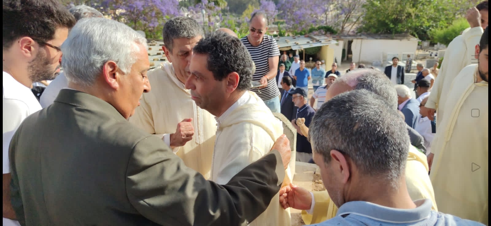 مكناس تودع  أحد رجالاتها  الابرار  الى متواه الأخير باسيدي لحلو  أول مؤسس  للنادي الرياضي المكناسي