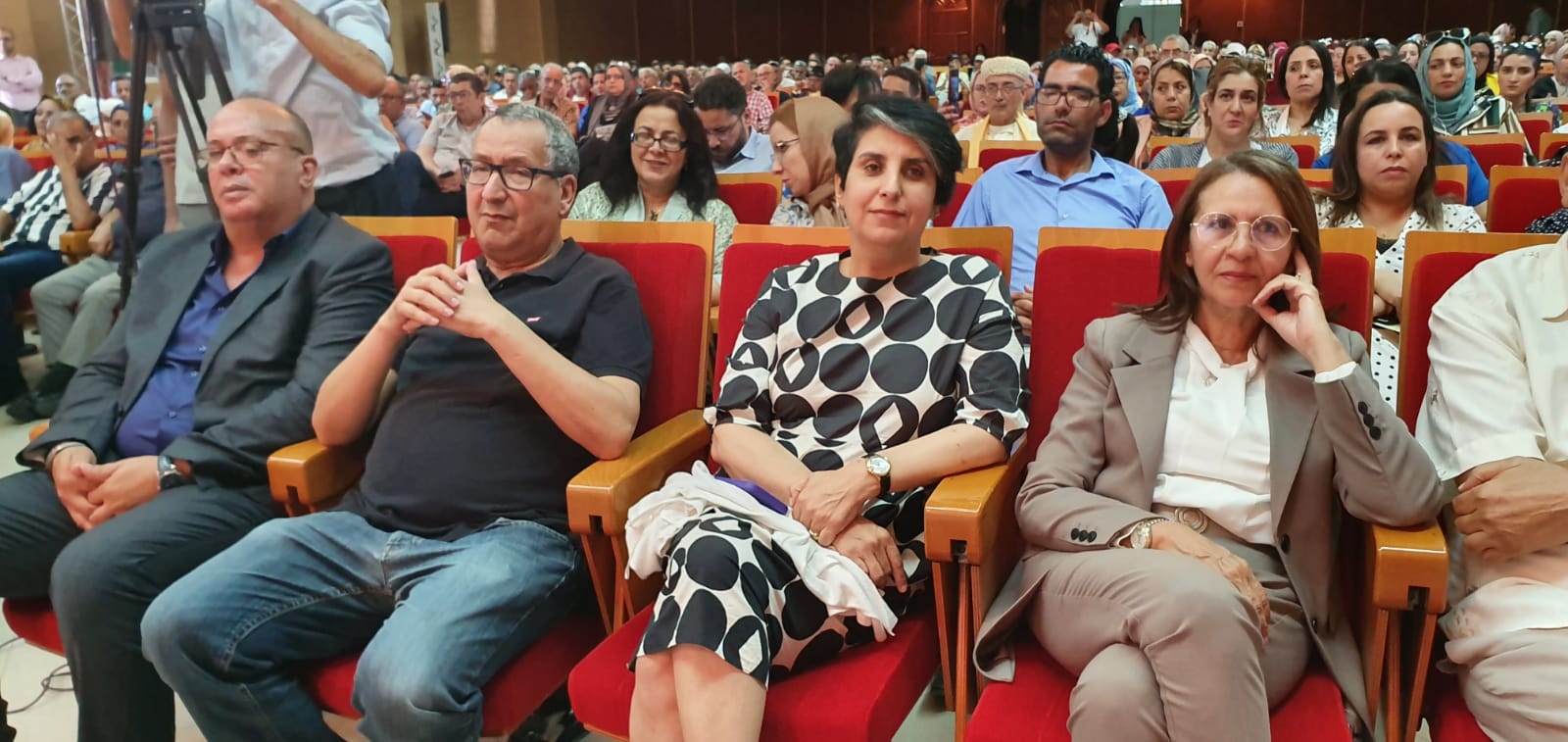 انتخاب الزميل يوسف بلحوجي كاتبا إقليميا لحزب الإتحاد الاشتراكي ولشكر يتحسر على حال مكناس انتخاب الزميل يوسف بلحوجي كاتبا إقليميا لحزب الإتحاد الاشتراكي ولشكر يتحسر على حال مكناس