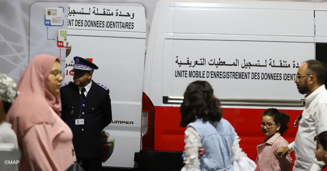 الأبواب المفتوحة للأمن الوطني .. تسليط الضوء على عمل الوحدات المتنقلة لتسجيل المعطيات التعريفية