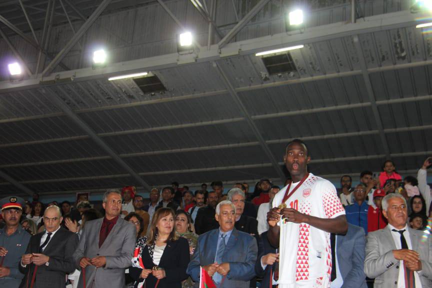 النادي المكناسي يتوج بلقب كأس العرش للمرة السابعة والثانية على التوالي النادي المكناسي يتوج بلقب كأس العرش للمرة السابعة والثانية على التوالي