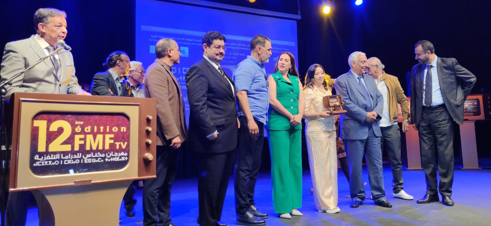 فعاليات مهرجان مكناس للدراما التلفزية تعرف نجاحا كبيرا باستقبال جمهور غفير حج الى دار الثقافة محمد المنوني، وساحة لاكورا طيلة الخمسة ايام