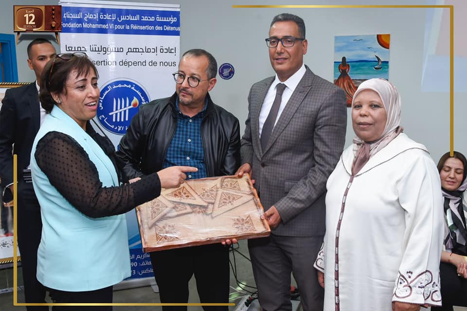 الفنانين والفنانات ضيوف مهرجان مكناس للدراما التلفزية في دورته الثانية عشر  بزيارة لسجن تولال1