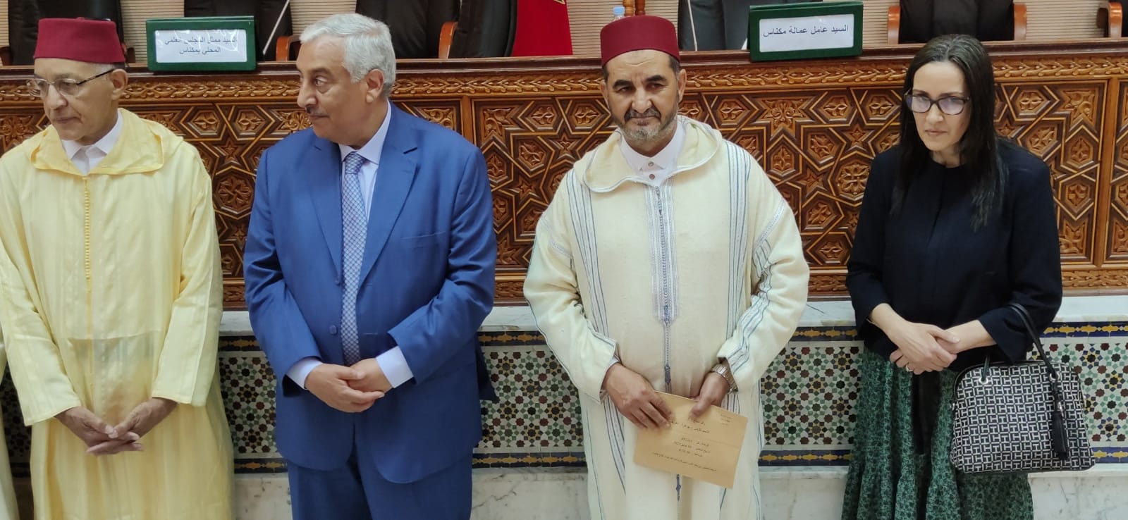 عامل مكناس   يودع  أول فوج  حجاج   بيت الله الحرام لموسم 1444