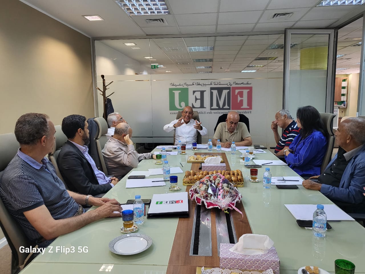 الفيدرالية المغربية لناشري الصحف تشيد بالرفض الواسع “للجنة المؤقتة” وتتضامن مع عبد الصمد ناصروتهيء لمؤثمرها بداية الشهر المقبل