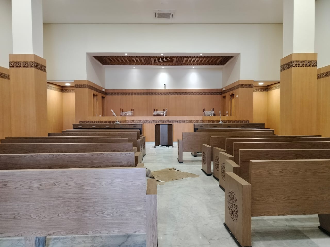 اعلان بخصوص تاريخ الشروع في العمل بمقر المحكمة الجديدة (بحمرية) بمكناس