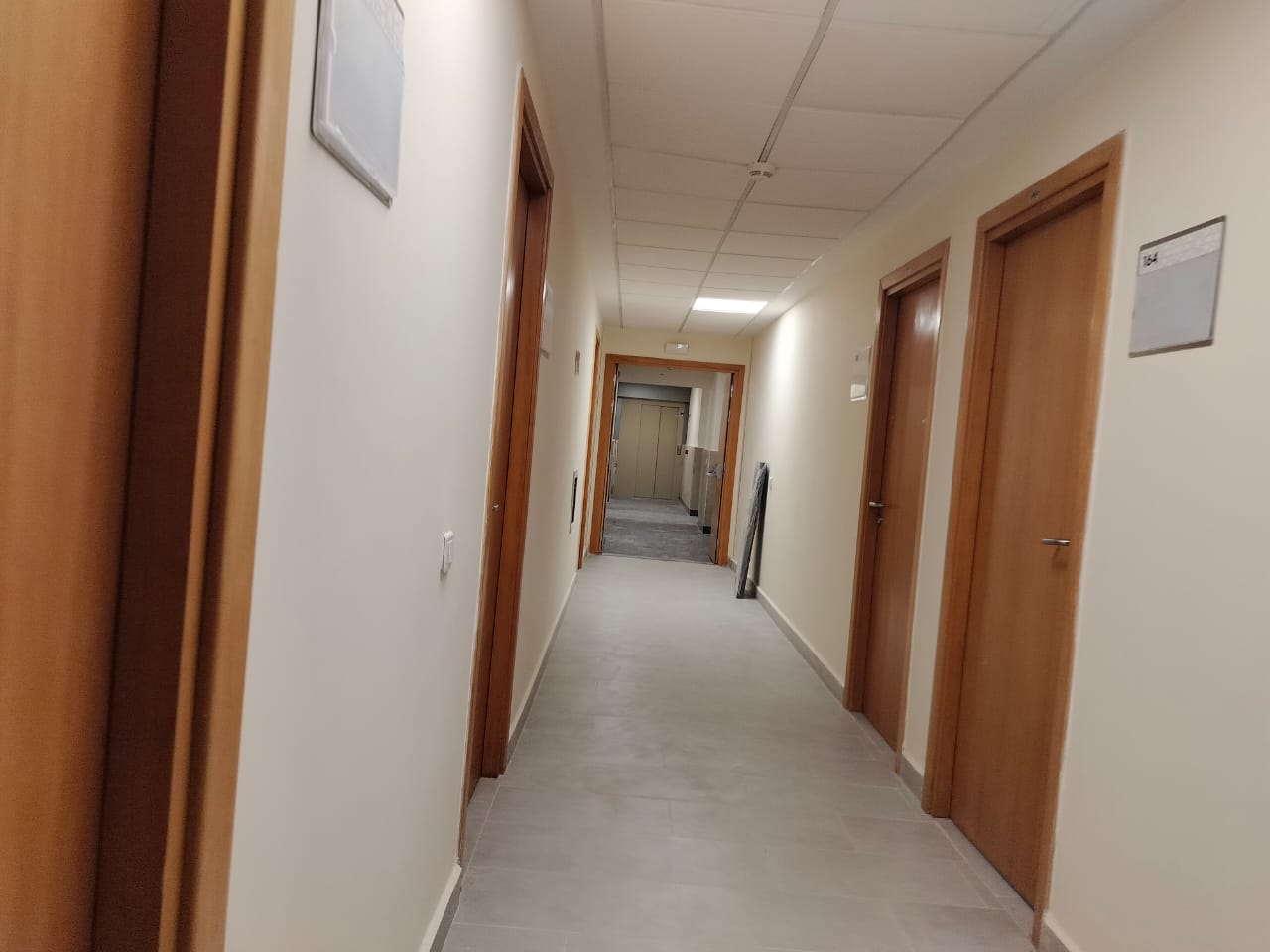 اعلان بخصوص تاريخ الشروع في العمل بمقر المحكمة الجديدة (بحمرية) بمكناس