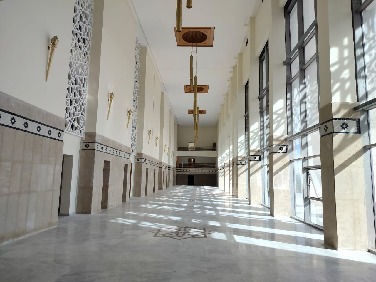 اعلان بخصوص تاريخ الشروع في العمل بمقر المحكمة الجديدة (بحمرية) بمكناس