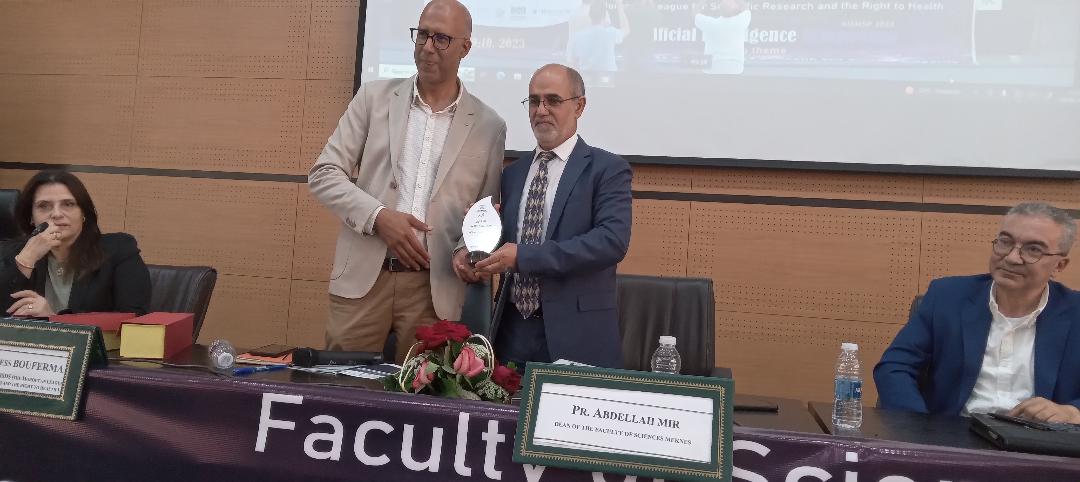 الذكاء الاصطناعي في خدمة الصحة والارتقاء المجتمعي محورملتقى علمي دولي نظمته بمكناس ، الرابطة المغربية للبحث العلمي والحق في الصحة الذكاء الاصطناعي في خدمة الصحة والارتقاء المجتمعي محورملتقى علمي دولي نظمته بمكناس ، الرابطة المغربية للبحث العلمي والحق في الصحة