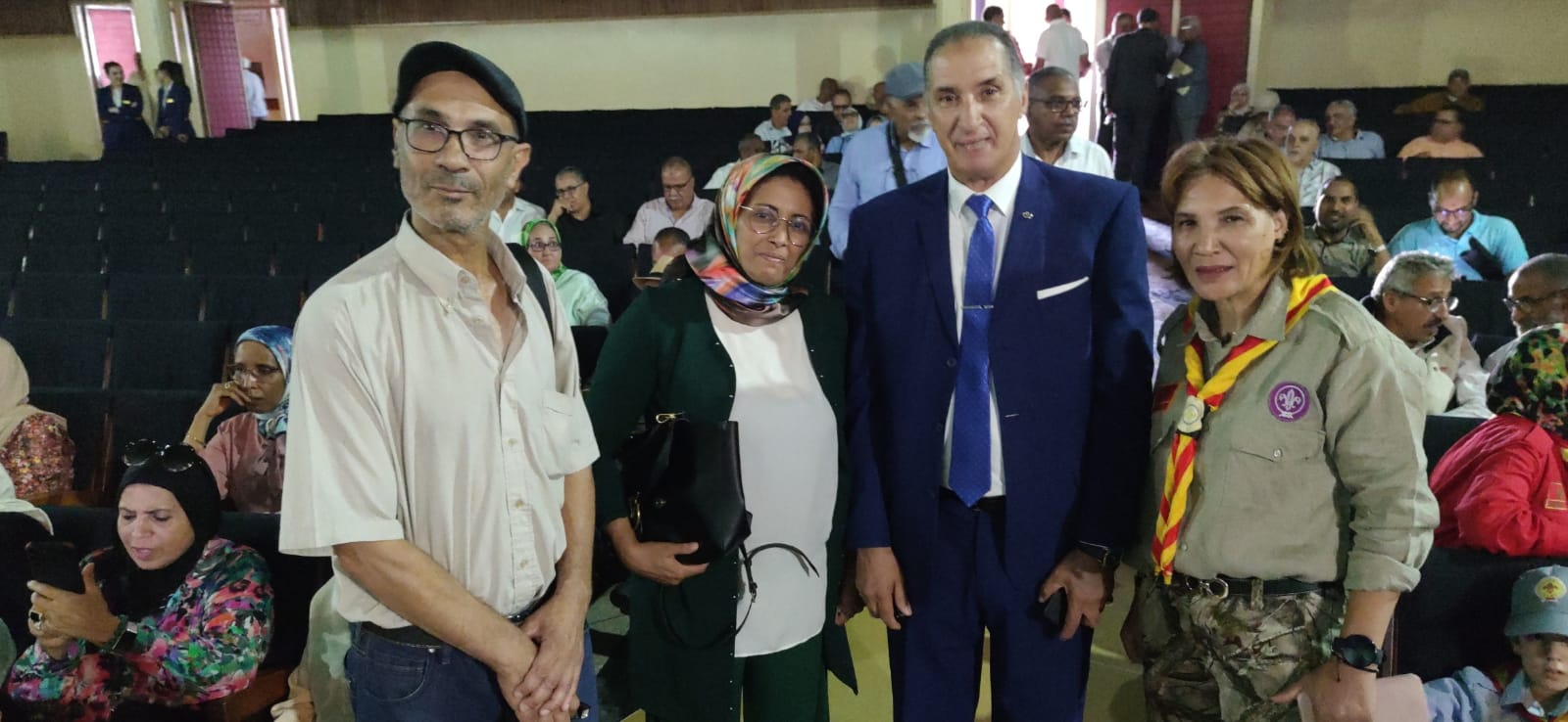 حفل تكريم عبد الحق متال. الأستاذ والفاعل الجمعوي والإعلامي... حفل تكريم عبد الحق متال. الأستاذ والفاعل الجمعوي والإعلامي...