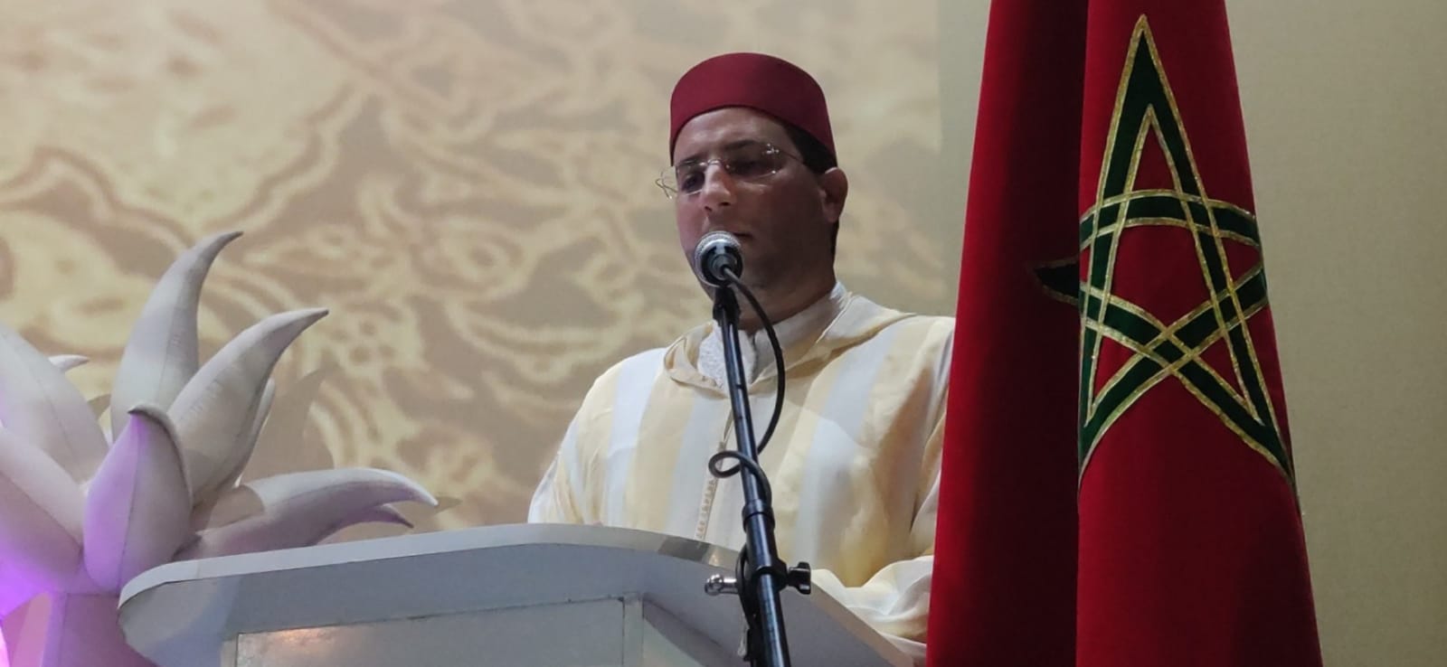 حفل تكريم عبد الحق متال. الأستاذ والفاعل الجمعوي والإعلامي... حفل تكريم عبد الحق متال. الأستاذ والفاعل الجمعوي والإعلامي...