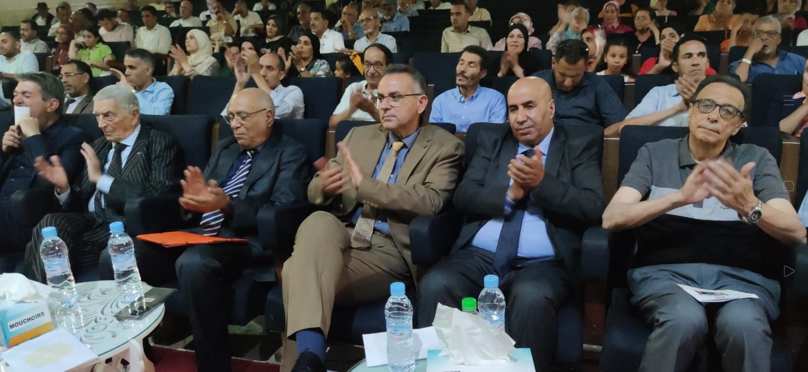 حفل تكريم عبد الحق متال. الأستاذ والفاعل الجمعوي والإعلامي... حفل تكريم عبد الحق متال. الأستاذ والفاعل الجمعوي والإعلامي...