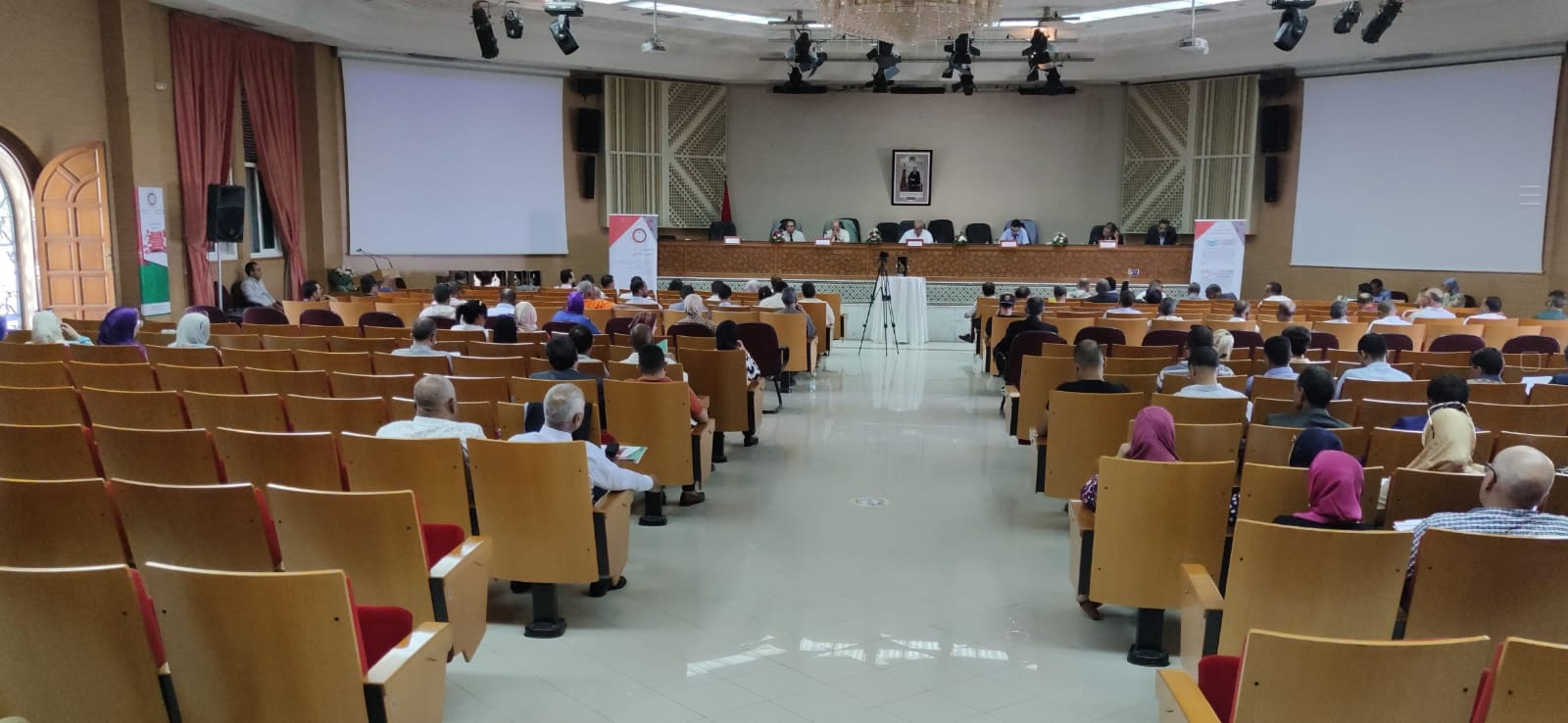 ندوة علمية بمكناس تقارب نجاعة المفوض القضائي