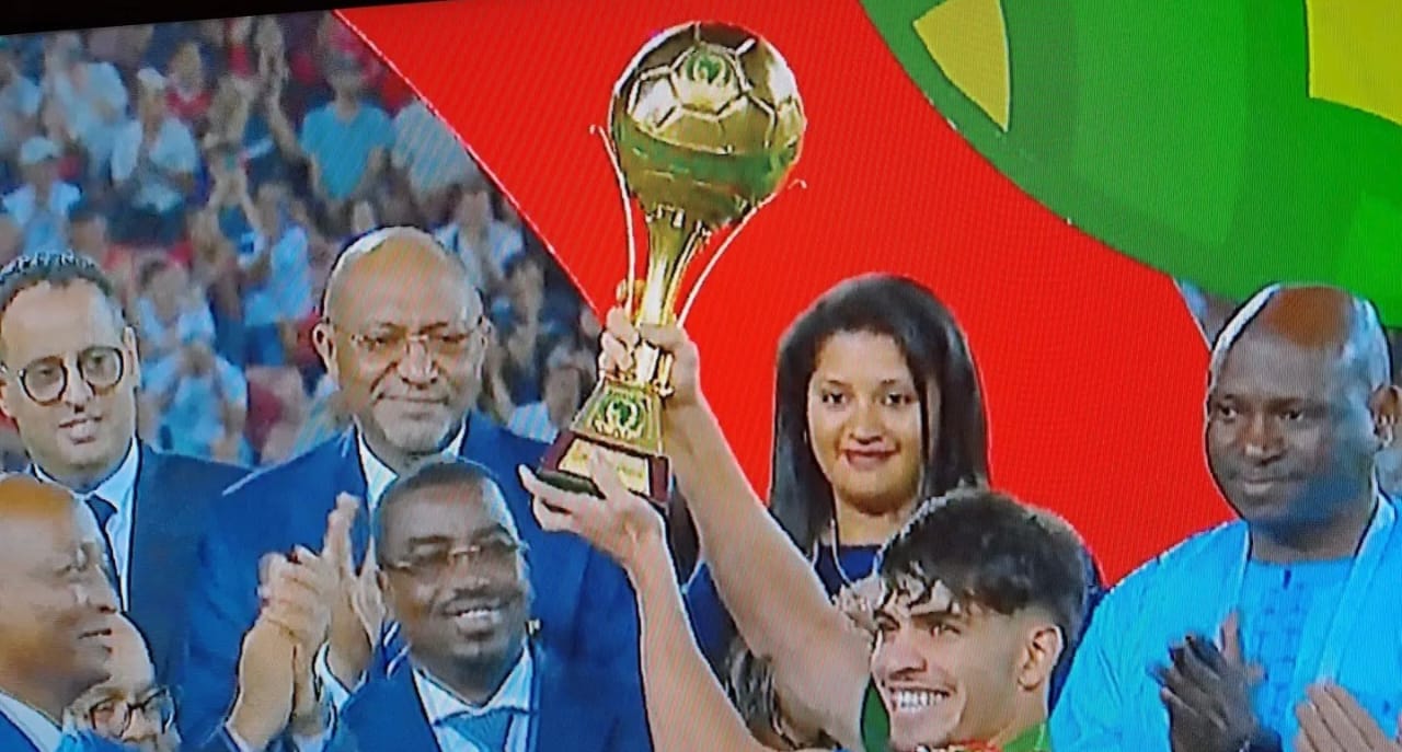 تعيين المغربي يحيى حدقة عضواً بلجنة الحكام بالإتحاد الأفريقي لكرة القدم 