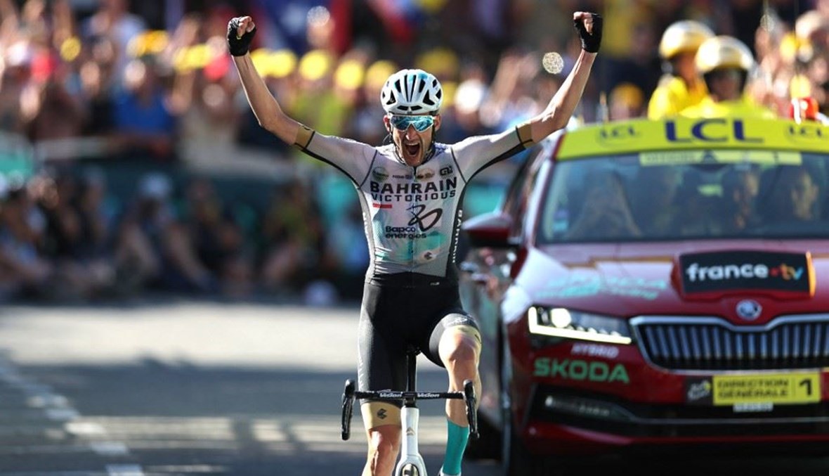 طواف فرنسا للدراجات الهوائية .. الهولندي بويلز يفوز بالمرحلة 15 وفينغيغارد يحتفظ بالقميص الأصفر