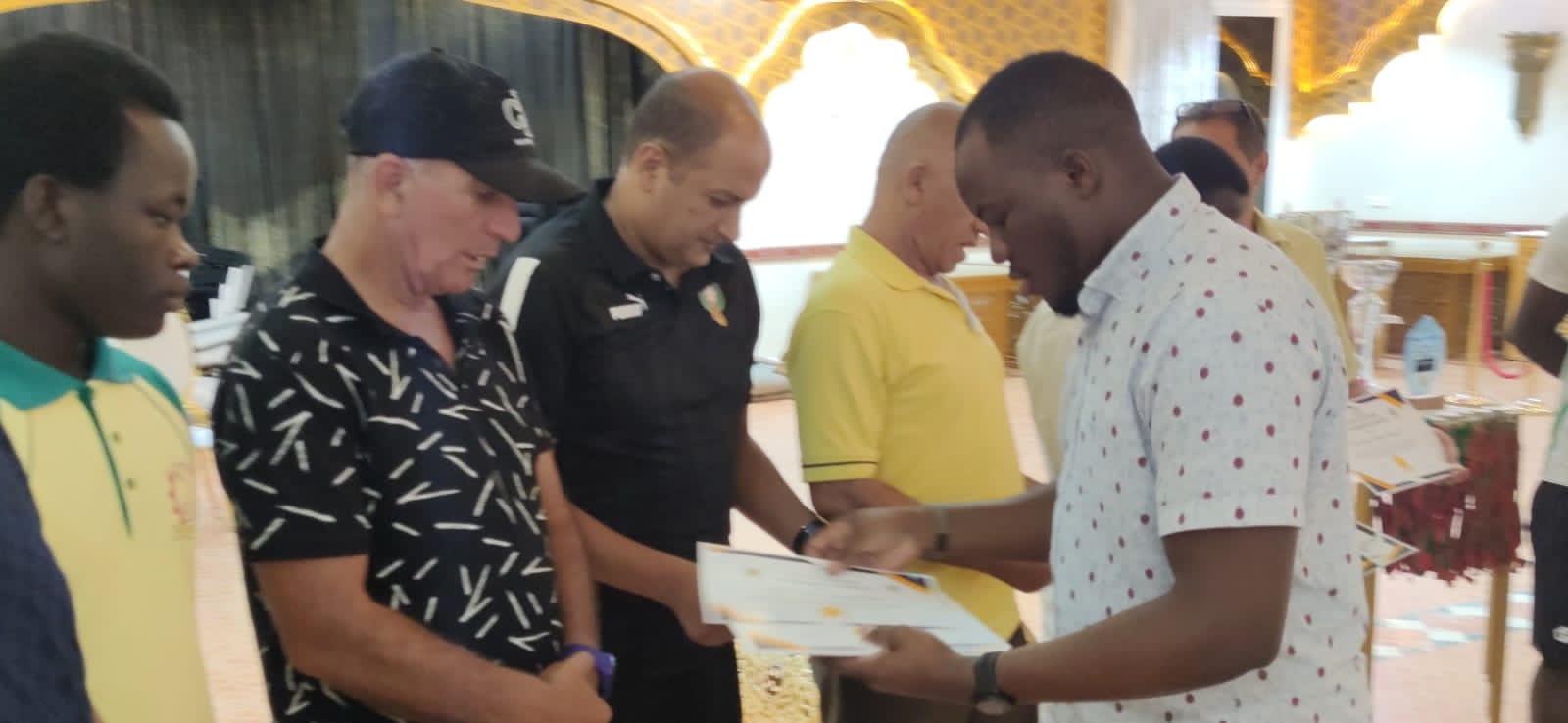 حفل تتويج فريق كرة القدم حفل تتويج فريق كرة القدم