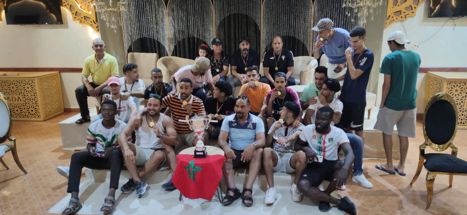 حفل تتويج فريق كرة القدم حفل تتويج فريق كرة القدم