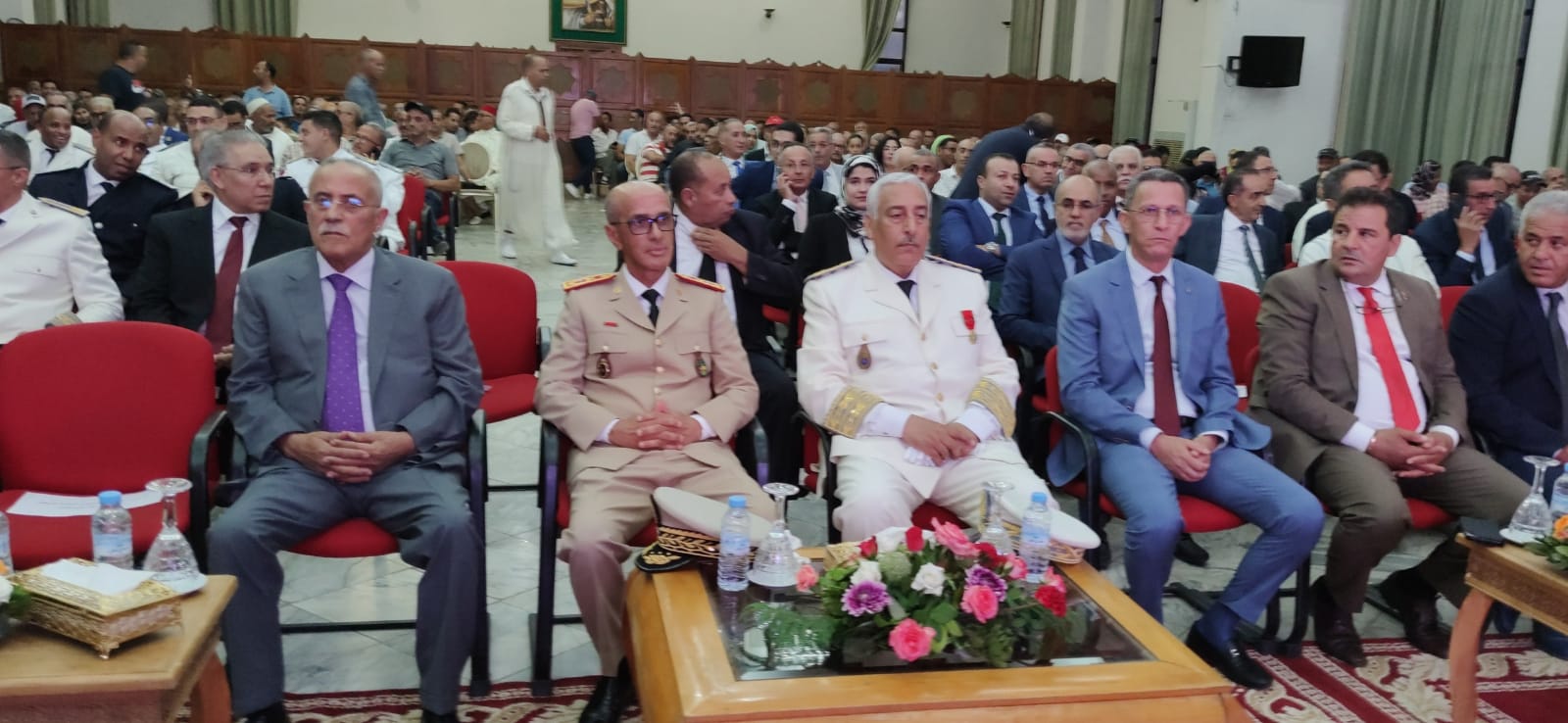 عامل عمالة مكناس يترأس مراسيم الانصات للخطاب الملكي بمناسبة الذكرى الـ 24 لعيد العرش المجيد