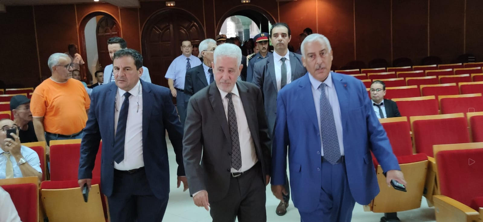 عامل مكناس يتواصل مع مغاربة العالم في يومهم الوطني عامل مكناس يتواصل مع مغاربة العالم في يومهم الوطني