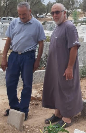 أسرة الصحة بمكناس تودع أحد أطرها الرواد الى متواه الأخير الحسين أوخشي رئيس جمعية متقاعدي الصحة بمكناس أسرة الصحة بمكناس تودع أحد أطرها الرواد الى متواه الأخير الحسين أوخشي رئيس جمعية متقاعدي الصحة بمكناس