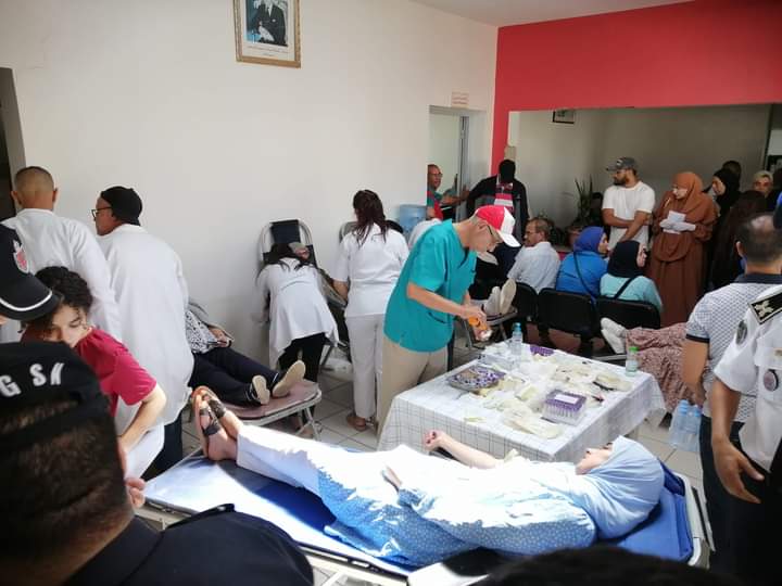 تجميع 750 كيس من الدم طيلة يومي السبت والأحد الماضيين وتعبئة واستنفار يومي بالمركز الجهوي لتحاقن الدم بمكناس تجميع 750 كيس من الدم طيلة يومي السبت والأحد الماضيين وتعبئة واستنفار يومي بالمركز الجهوي لتحاقن الدم بمكناس