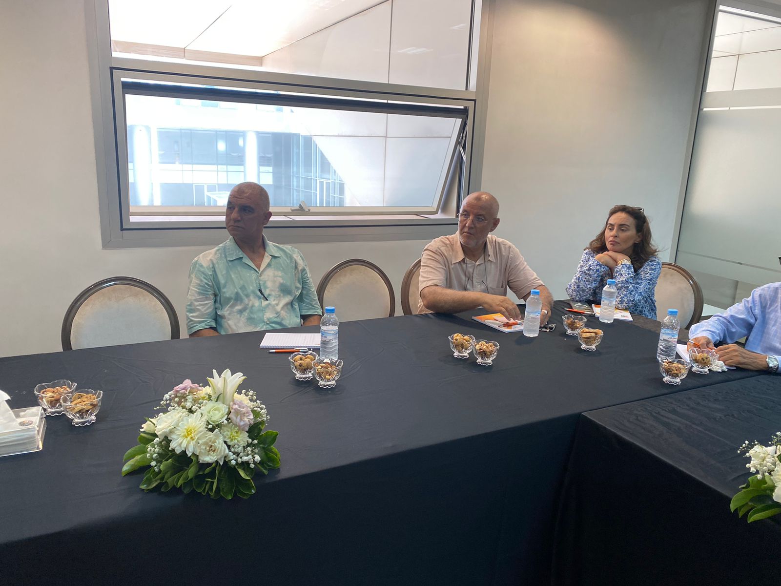 الفيدرالية المــــــغربية لناشري الصحف تتدارس قضايا القطاع وتدعو السلطات العمومية الى حوار منتج وعقلاني الفيدرالية المــــــغربية لناشري الصحف تتدارس قضايا القطاع وتدعو السلطات العمومية الى حوار منتج وعقلاني