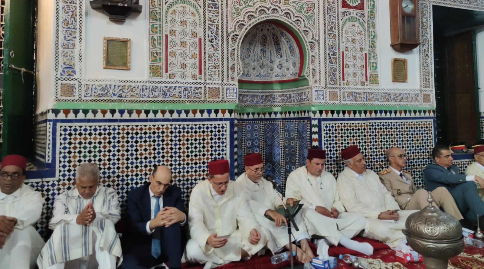 السيد عبد الغني الصبار عامل عمالة مكناس يترأس حفلا دينيا بمناسبة ذكرى المولد النبوي الشريف. السيد عبد الغني الصبار عامل عمالة مكناس يترأس حفلا دينيا بمناسبة ذكرى المولد النبوي الشريف.