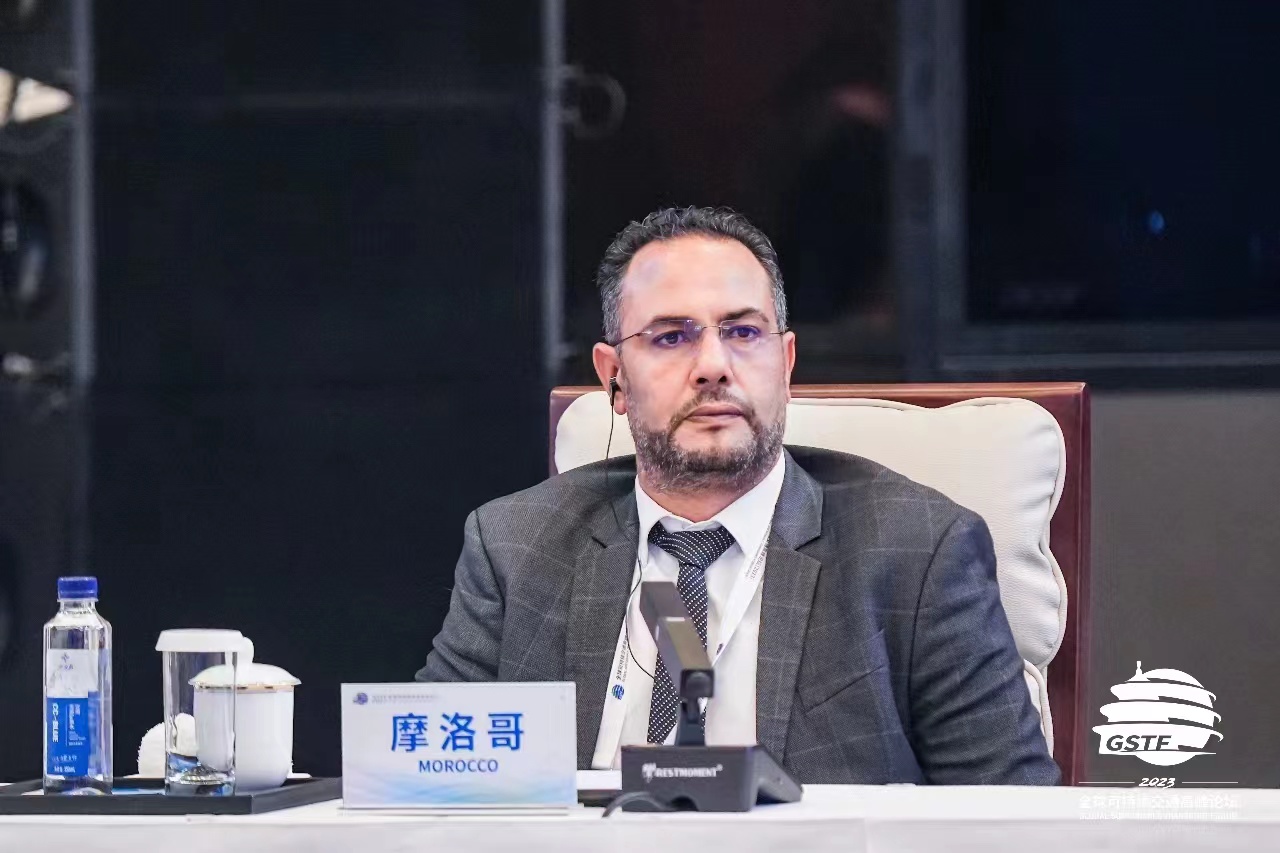 تمتتميلة مشرفة لابن العاصمة الإسماعيلية مكناس نشاط الزبير على هامش المنتدى العالمي للنقل المستدام بمدينة ببكين بالصين الشعبية تمتتميلة مشرفة لابن العاصمة الإسماعيلية مكناس نشاط الزبير على هامش المنتدى العالمي للنقل المستدام بمدينة ببكين بالصين الشعبية