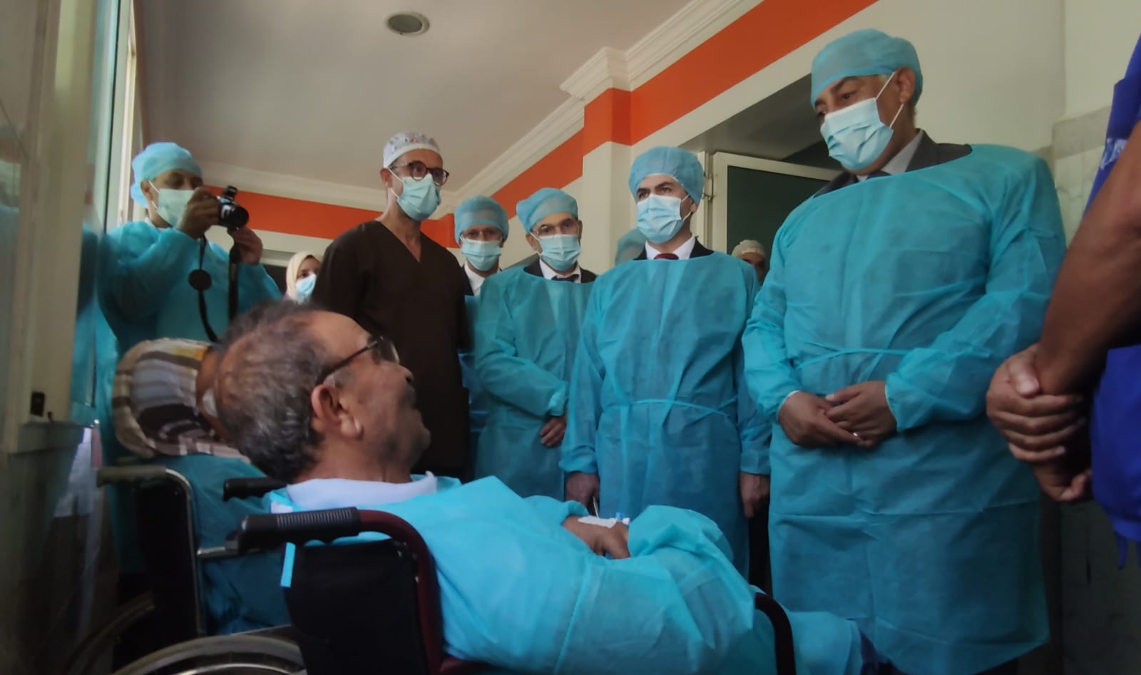 300 عملية جراحية 300 عملية جراحية