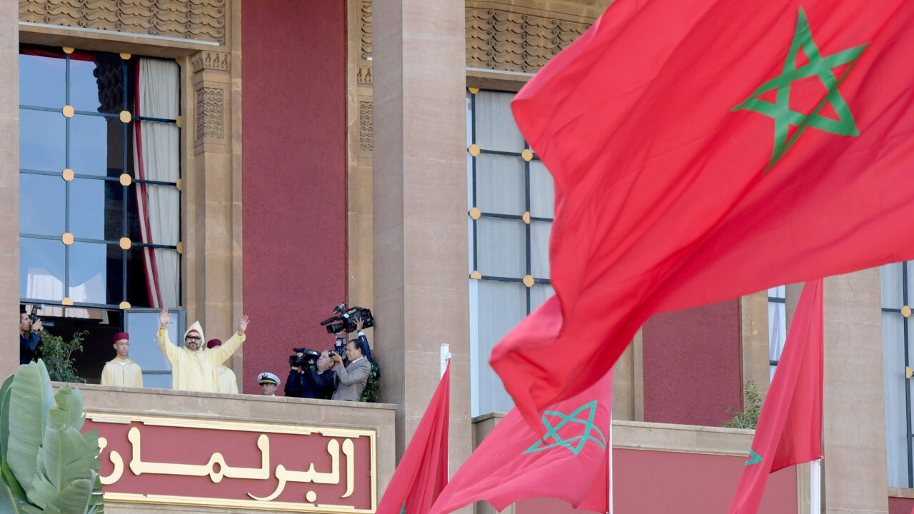 خطاب القيم والمبادئ.. جلالة الملك يسلط الضوء على دور التماسك الأسري في تقوية المجتمع