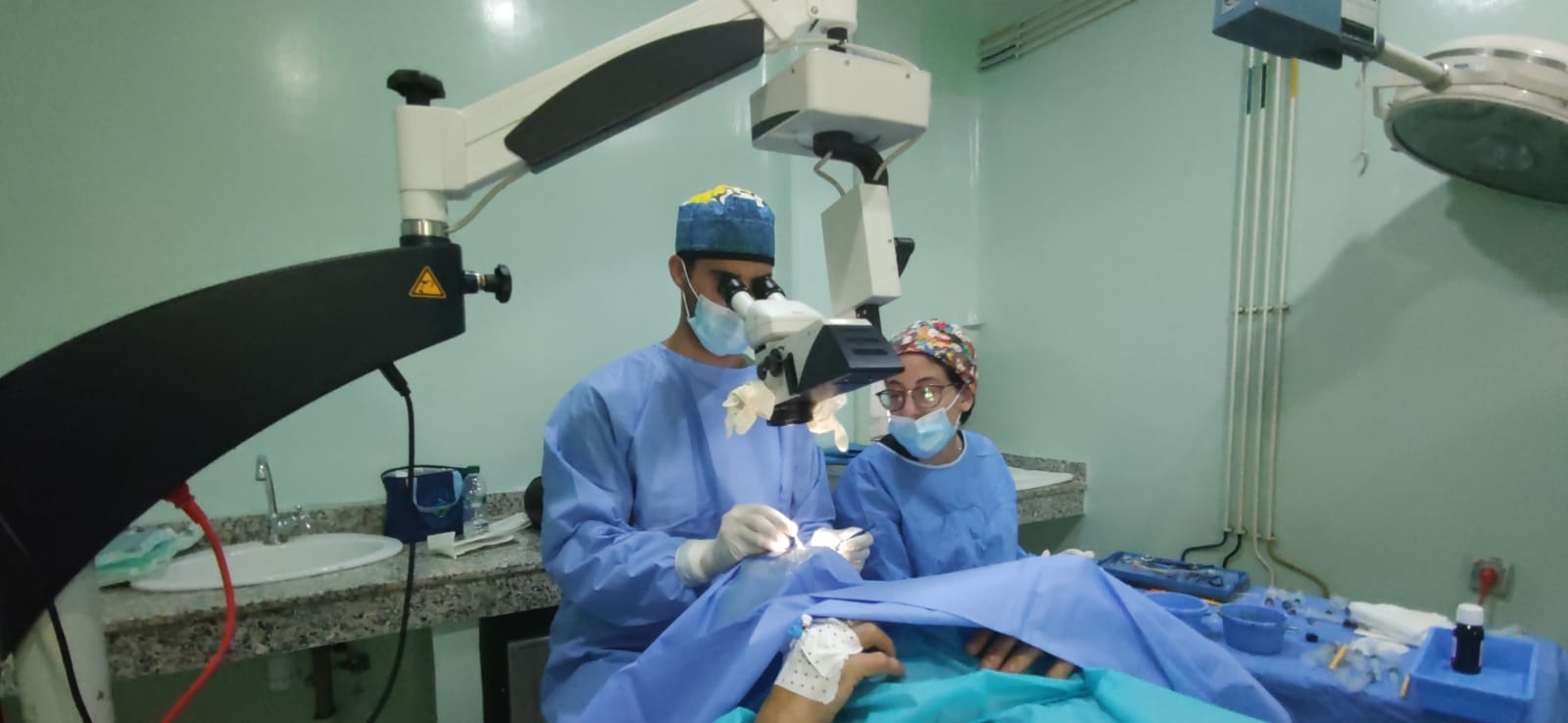 300 عملية جراحية 300 عملية جراحية