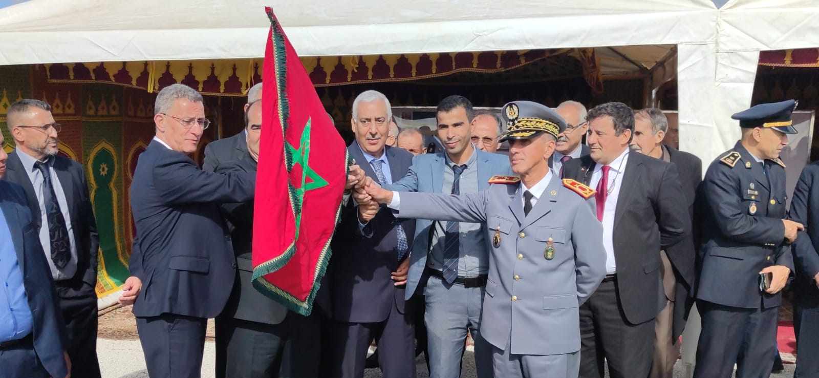 السيد عبدالغني الصبار عامل عمالة مكناس يعطي إنطلاقة مشاريع تنموية تزامنا مع الذكرى الـ 48 لانطلاق المسيرة الخضراء السيد عبدالغني الصبار عامل عمالة مكناس يعطي إنطلاقة مشاريع تنموية تزامنا مع الذكرى الـ 48 لانطلاق المسيرة الخضراء