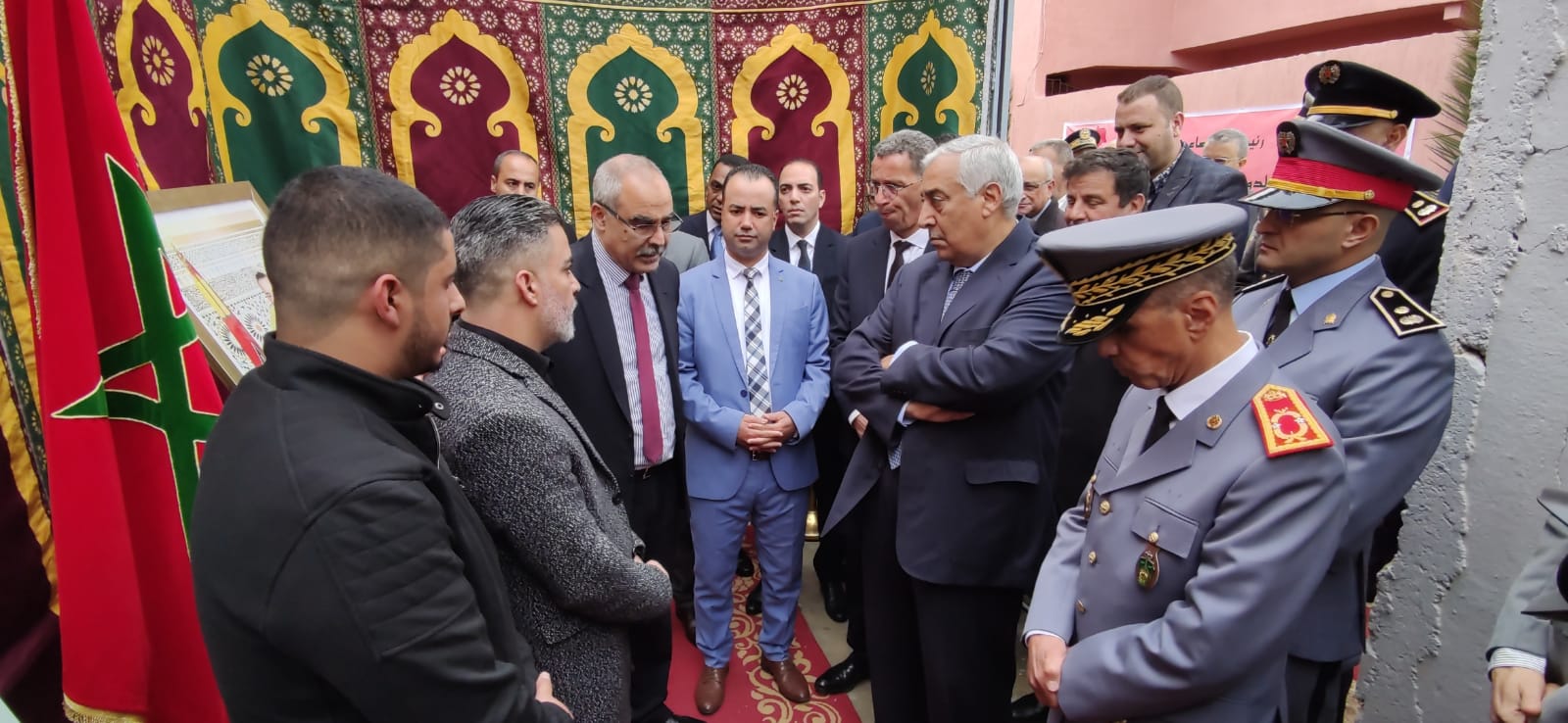 السيد عبدالغني الصبار عامل عمالة مكناس يعطي إنطلاقة مشاريع تنموية تزامنا مع الذكرى الـ 48 لانطلاق المسيرة الخضراء السيد عبدالغني الصبار عامل عمالة مكناس يعطي إنطلاقة مشاريع تنموية تزامنا مع الذكرى الـ 48 لانطلاق المسيرة الخضراء