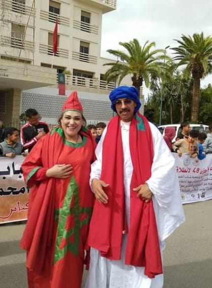 إطارات جمعوية محلية مكناسية، تحتفل بالذكرى 48 للمسيرة الخضراء المظفرة وسط مدينة مكناس . إطارات جمعوية محلية مكناسية، تحتفل بالذكرى 48 للمسيرة الخضراء المظفرة وسط مدينة مكناس .