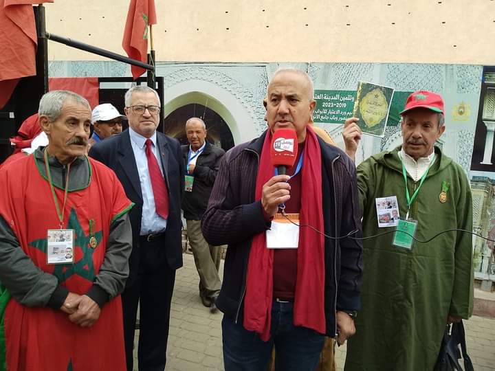 إطارات جمعوية محلية مكناسية، تحتفل بالذكرى 48 للمسيرة الخضراء المظفرة وسط مدينة مكناس . إطارات جمعوية محلية مكناسية، تحتفل بالذكرى 48 للمسيرة الخضراء المظفرة وسط مدينة مكناس .