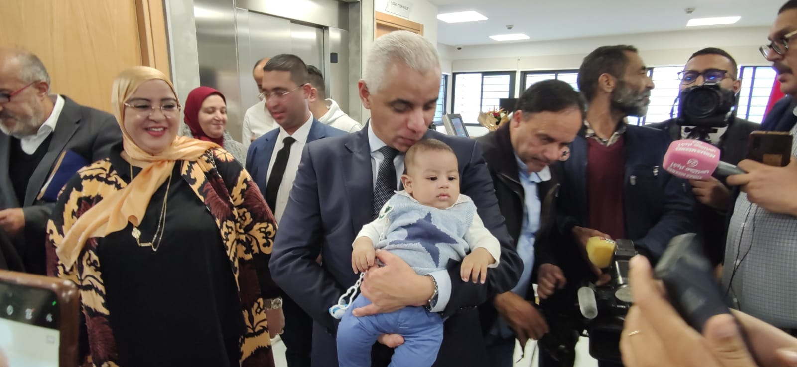 وزير الصحة والحماية الاجتماعية يعطي انطلاقة خدمات المركز الصحي الحضري المستوى الأولبمكناس وزير الصحة والحماية الاجتماعية يعطي انطلاقة خدمات المركز الصحي الحضري المستوى الأولبمكناس