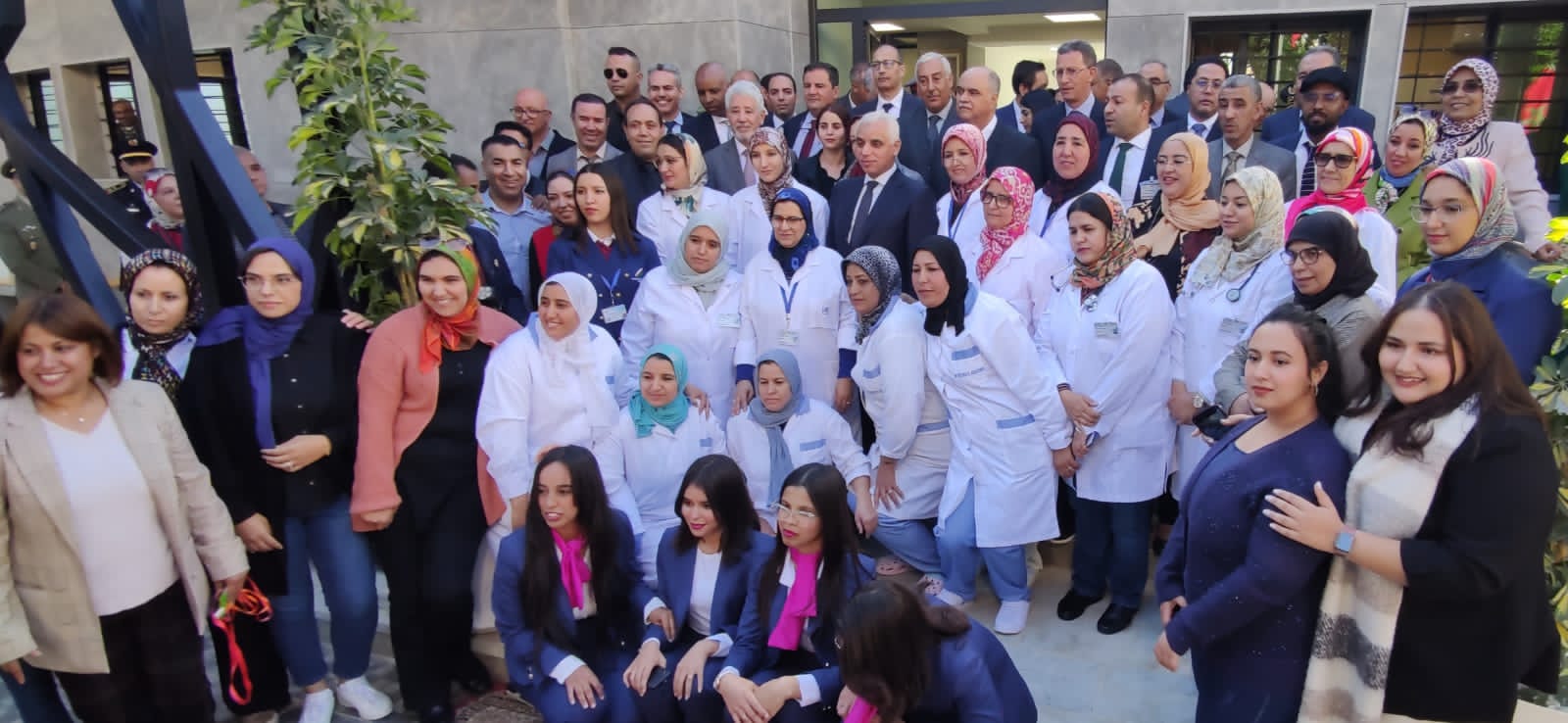 آيت الطالب يعطي انطلاقة خدمات 14 مركزا صحيا حضريا وقرويا ووحدة طبية للقرب بجهة فاس مكناس آيت الطالب يعطي انطلاقة خدمات 14 مركزا صحيا حضريا وقرويا ووحدة طبية للقرب بجهة فاس مكناس