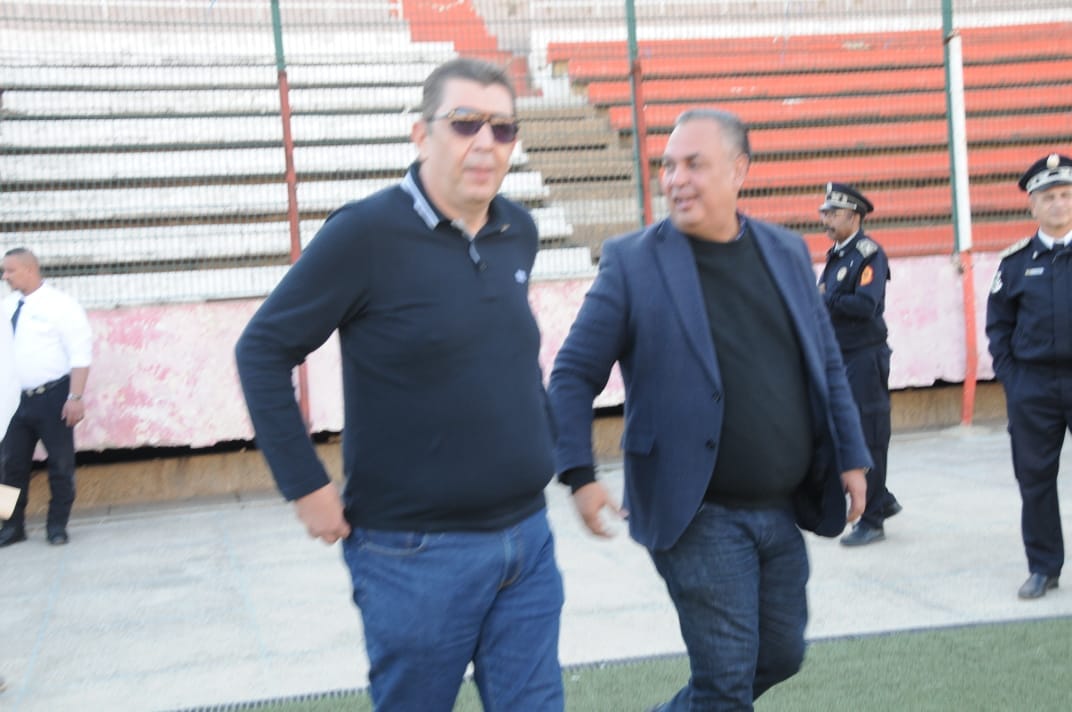 عزيمة الكوديم تسقط مقولة مزيانة لكوكب داخل أرضية الملعب الشرفي