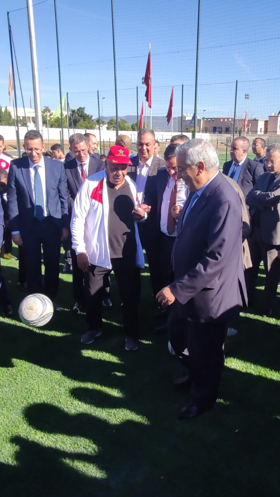 تدشين واعطاء انطلاقة لعدد من المشاريع ذات البعد الرياضي والثقافي  والاجتماعي.. بعمالة مكناس