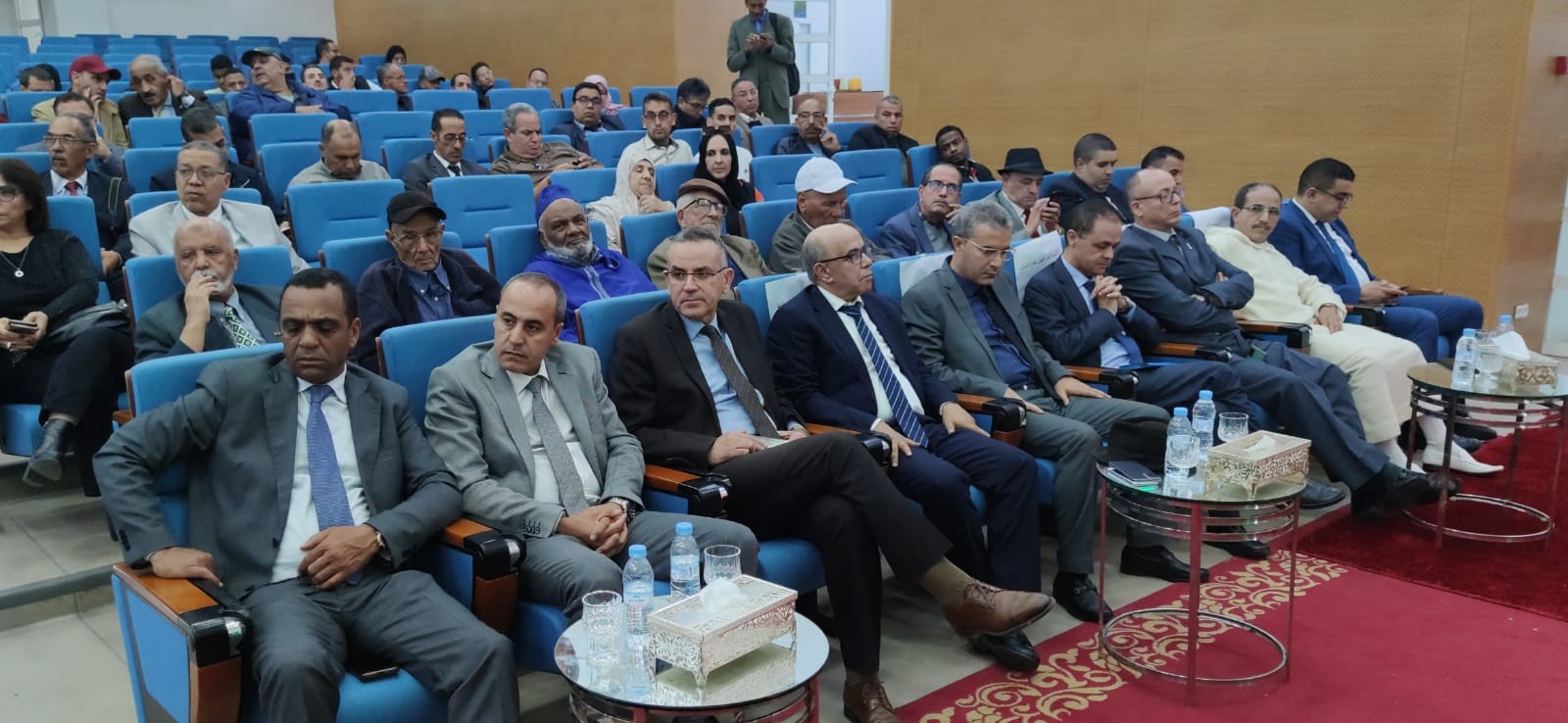 جماعة مكناس تنظم  يوم دراسي يستحضر نضالات المغرب المتكررة لنيل الاستقلال ودلالات المسيرة الخضراء