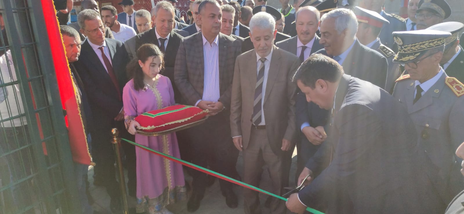 تدشين واعطاء انطلاقة لعدد من المشاريع ذات البعد الرياضي والثقافي  والاجتماعي.. بعمالة مكناس