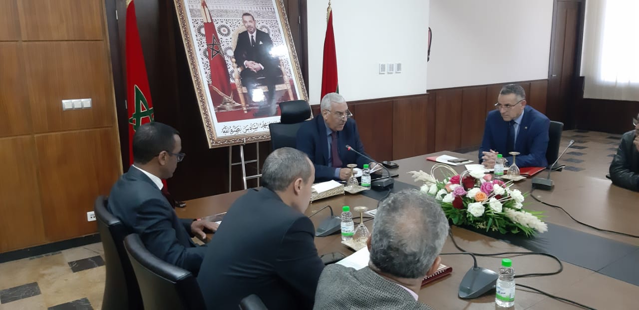 السيد عبدالغني الصبارعامل عمالة مكناس يستعرض نتائج الحوار الاجتماعي في قطاع التعليم السيد عبدالغني الصبارعامل عمالة مكناس يستعرض نتائج الحوار الاجتماعي في قطاع التعليم