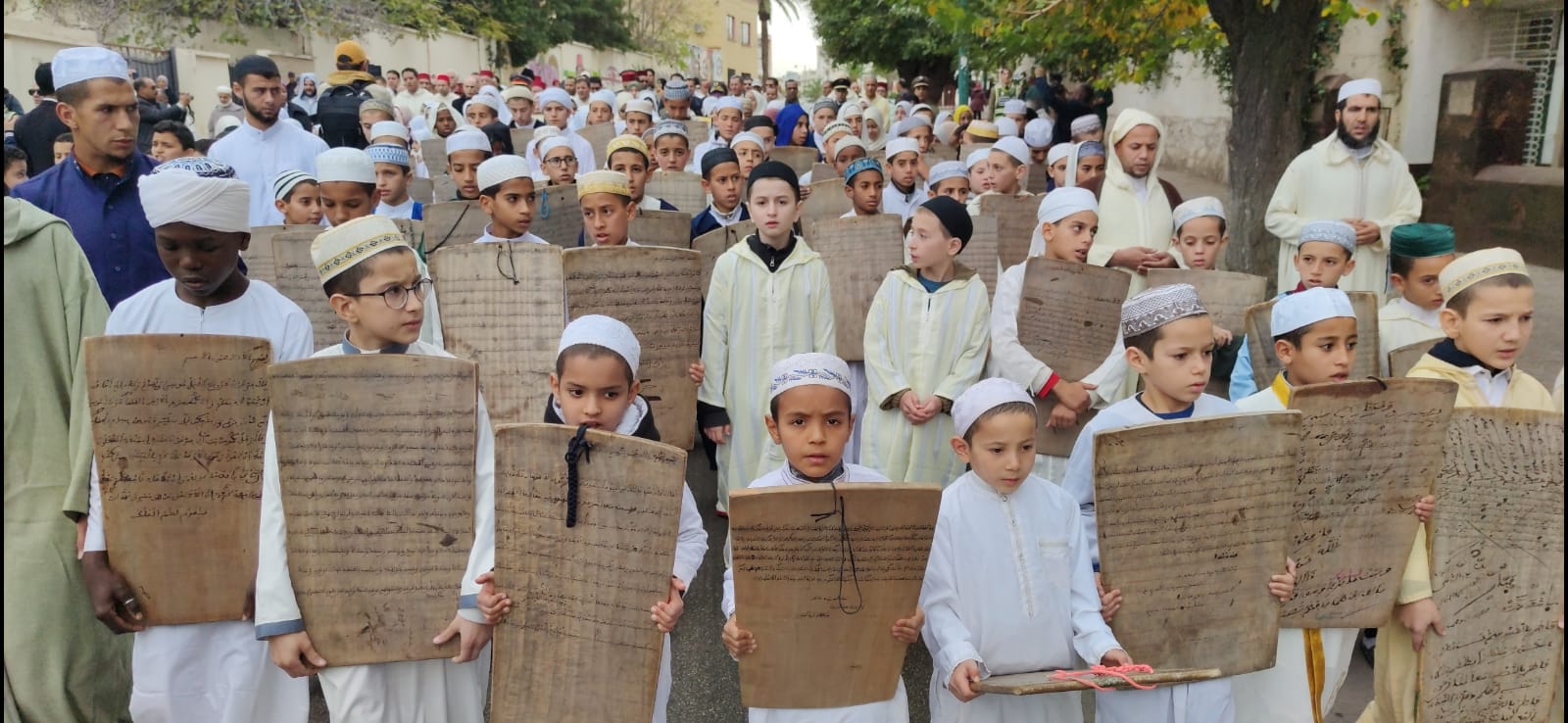 السيد عبدالغني الصبار عامل عمالة مكناس يترأس مراسيم صلاة الاستسقاء بمسجد ” محمد السادس بالمنظر الجميل السيد عبدالغني الصبار عامل عمالة مكناس يترأس مراسيم صلاة الاستسقاء بمسجد ” محمد السادس بالمنظر الجميل