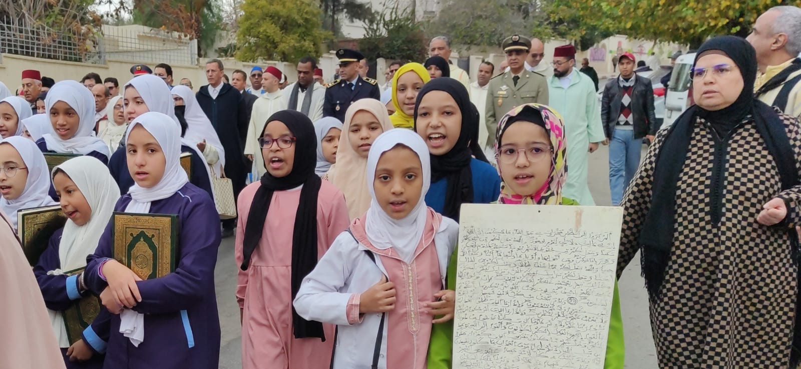 السيد عبدالغني الصبار عامل عمالة مكناس يترأس مراسيم صلاة الاستسقاء بمسجد ” محمد السادس بالمنظر الجميل السيد عبدالغني الصبار عامل عمالة مكناس يترأس مراسيم صلاة الاستسقاء بمسجد ” محمد السادس بالمنظر الجميل