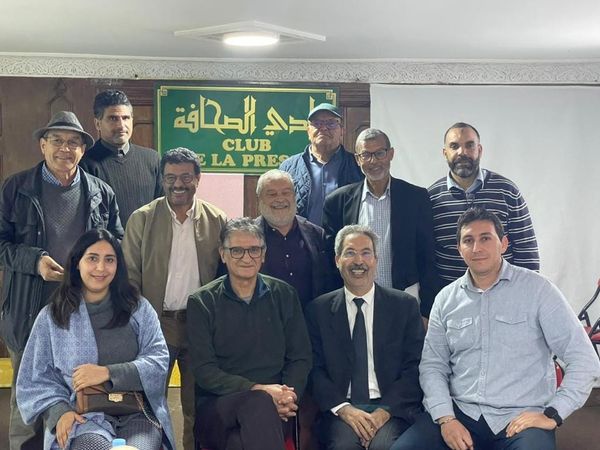 توقيع اتفاقية شراكة وتعاون بين نادي الصحافة بالمغرب ونادي الصحراء للصحافة والتواصل.