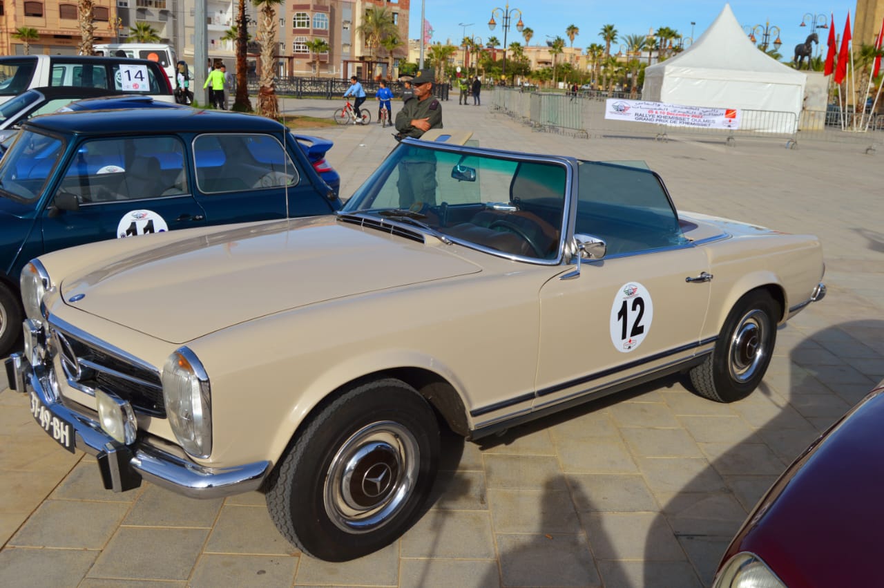 انطلاق رالي السيارات الكلاسيكية الخميسات - أولماس