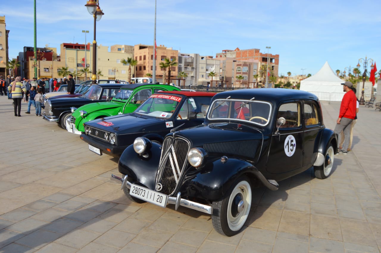 انطلاق رالي السيارات الكلاسيكية الخميسات - أولماس