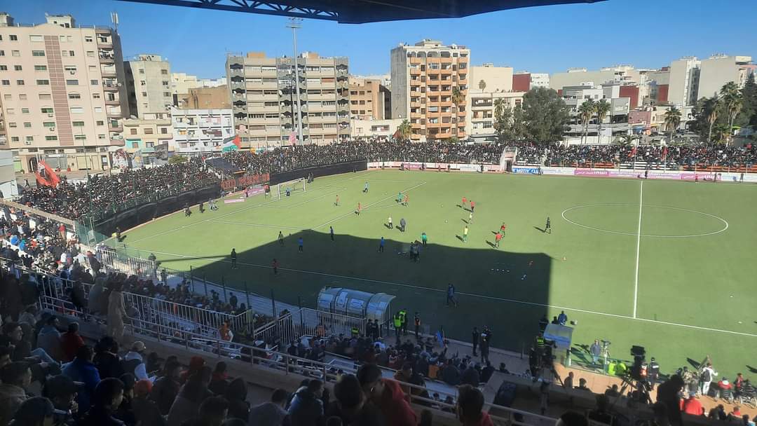 النادي المكناسي  ينهي الشطر الأول  من بطولة  القسم الثاني احترافي   متوجا ببطولة الخريف الرمزية