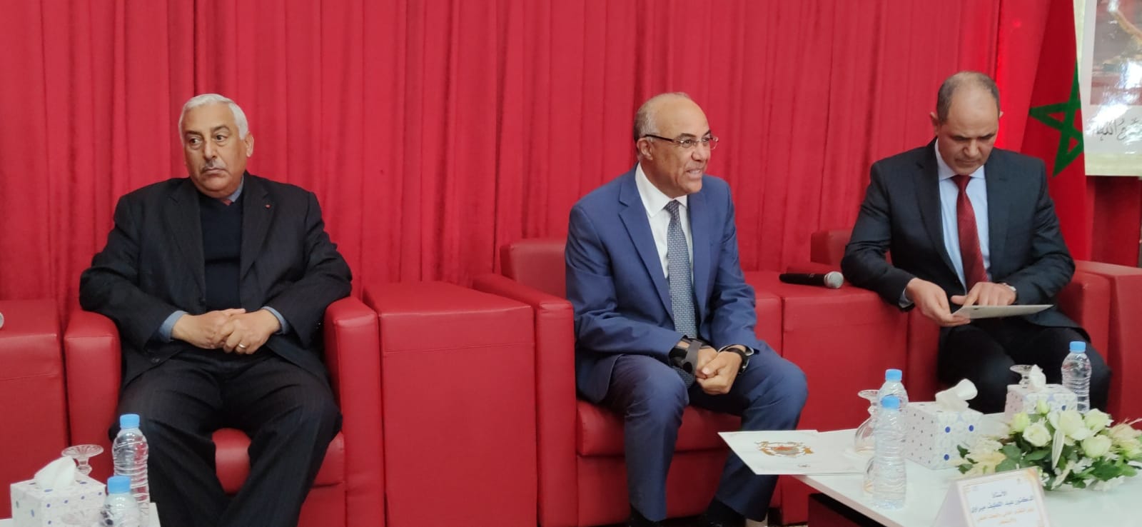 الميراوي ينصب أحمد موشطاشي رئيسا جديدا لجامعة المولى اسماعيل بمكناس الميراوي ينصب أحمد موشطاشي رئيسا جديدا لجامعة المولى اسماعيل بمكناس