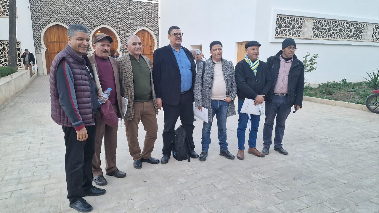 ندوة صحفية بفاس لتسليط الضوء على الدورة الثانية من المعرض الوطني للجلد المنظم ما بين 5 و 14 يناير الجاري ندوة صحفية بفاس لتسليط الضوء على الدورة الثانية من المعرض الوطني للجلد المنظم ما بين 5 و 14 يناير الجاري